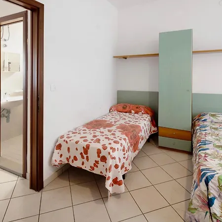 Residenza Stella H 公寓 比比翁